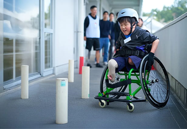 障がいのある子どもたちが学び、体験する！「O-EN KIDS チャレンジ – 陸上アカデミー特別教室」レポート